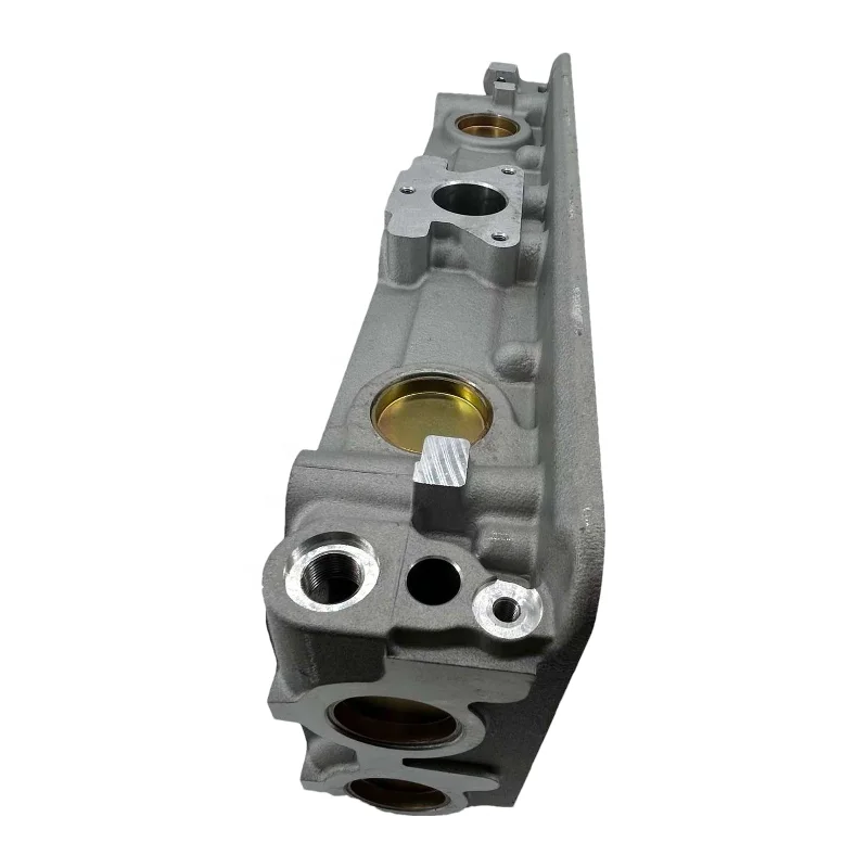 CYLINDER HEAD XC7 for Peugeot 404 504 505 1.8 Engines