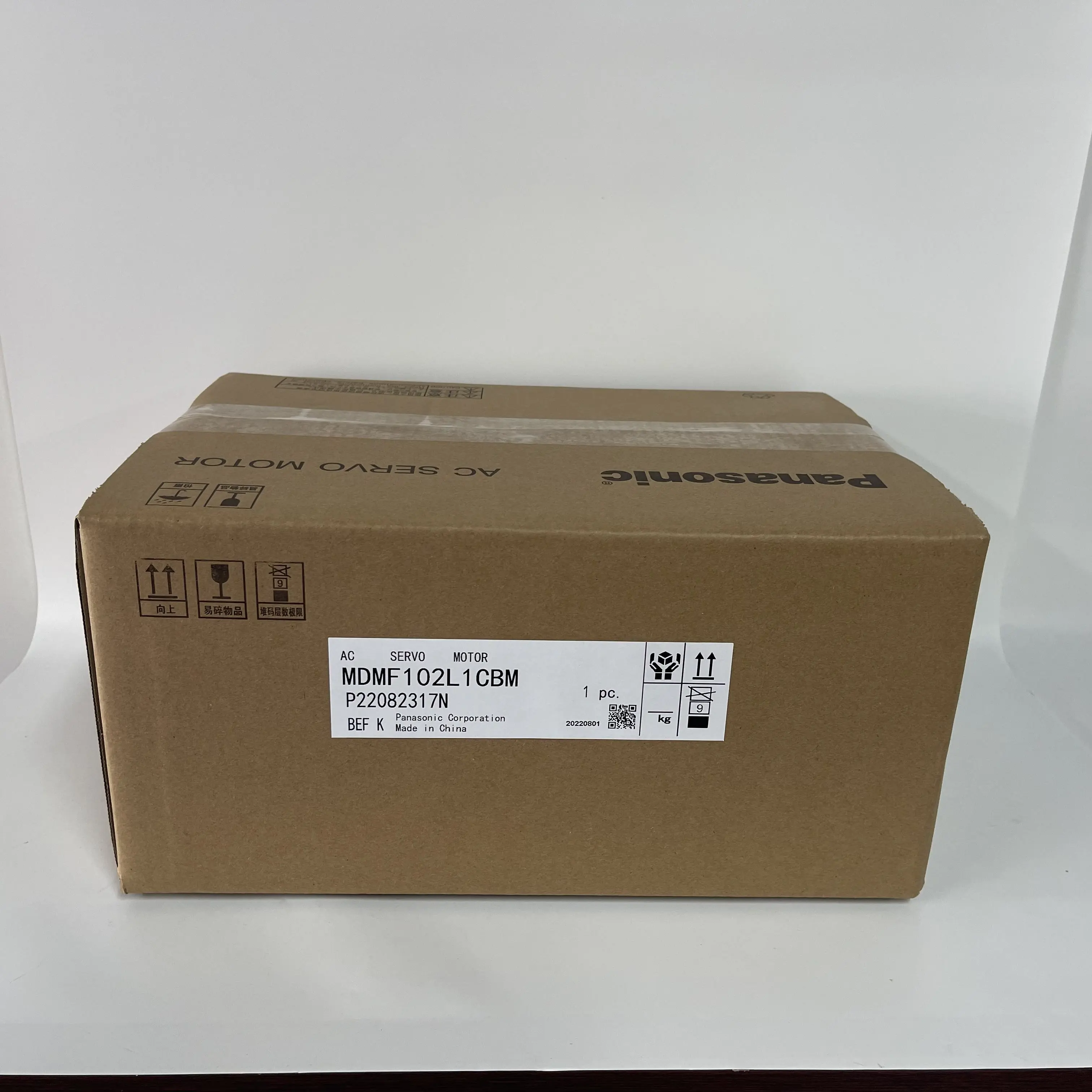 Panasonic AC Servo Motor MDMF102L1CBM