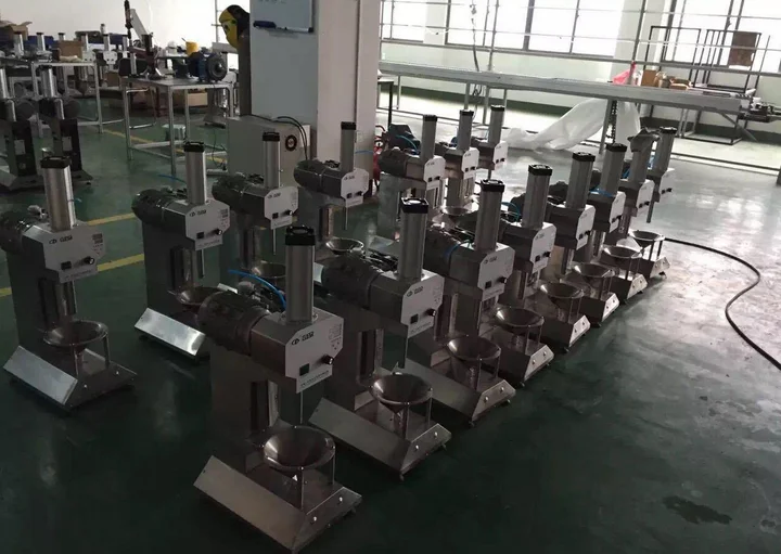 Hot Sale Automatic Coconut Cutting Green Coconut Peel Cutting Machine Price