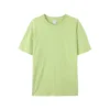 เสื้อยืดสีเขียวอ่อน