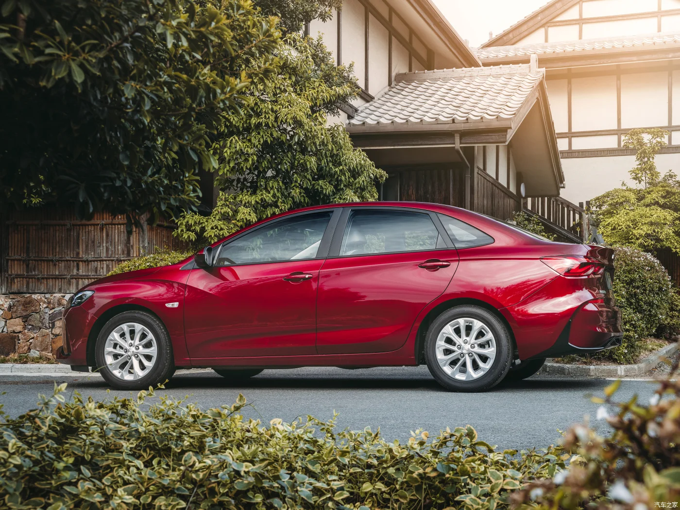 Chevrolet Monza 2022 2023 Pretty Costeffective Sedan/car In Stock 1.5