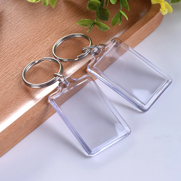 透明なプラスチック製キーホルダー 透明なプラスチック製キーホルダー