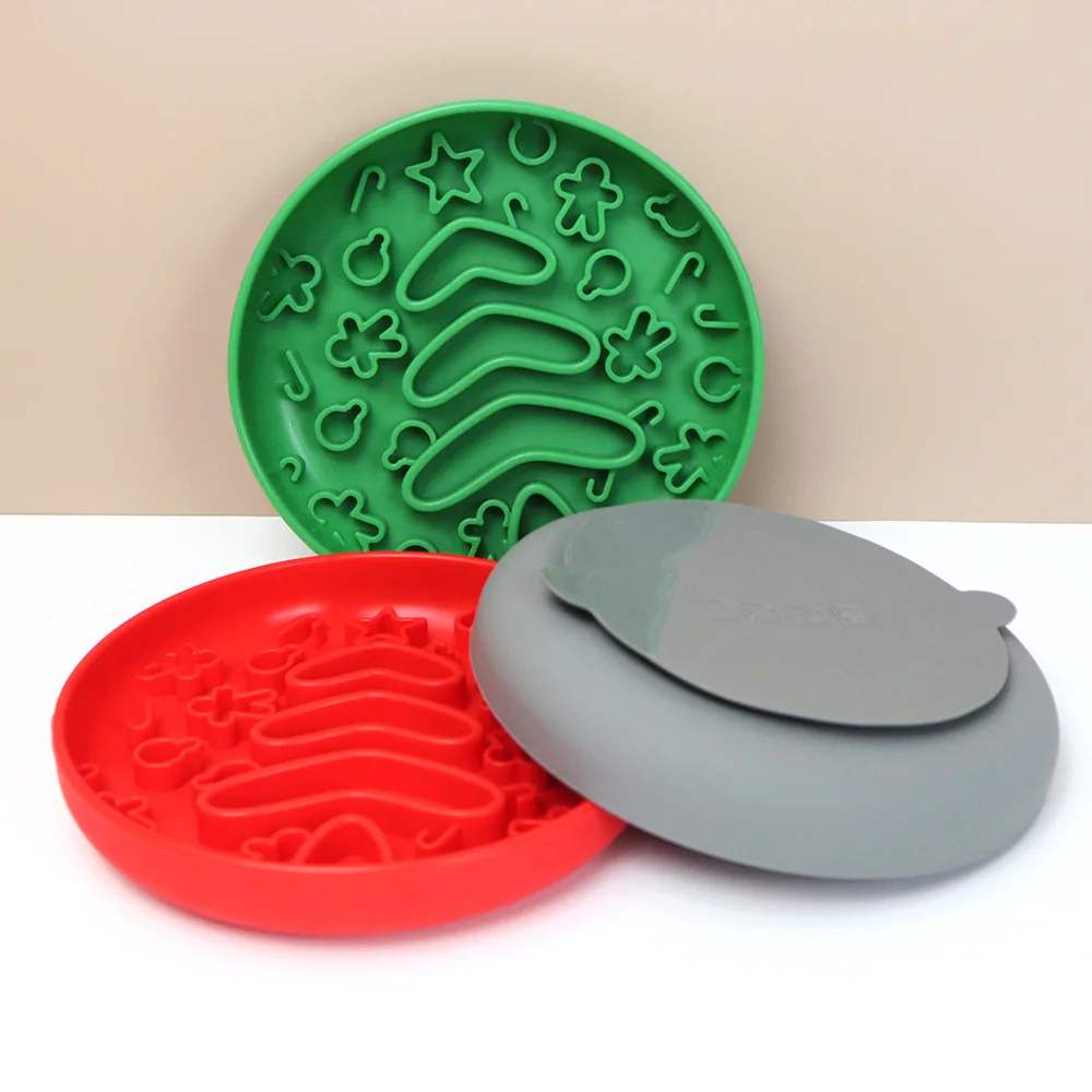 Christmas Dog Slow Food Bowl Food Grade Silicone Anti-Tipping Licking Pet Bowl with Suction Cup Easy Feed Pet Bowls & Feeders manufacture