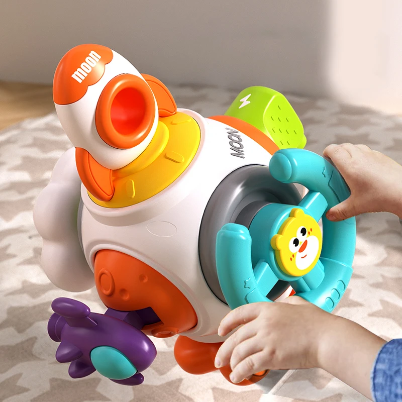 Игрушка-шарик для ребенка