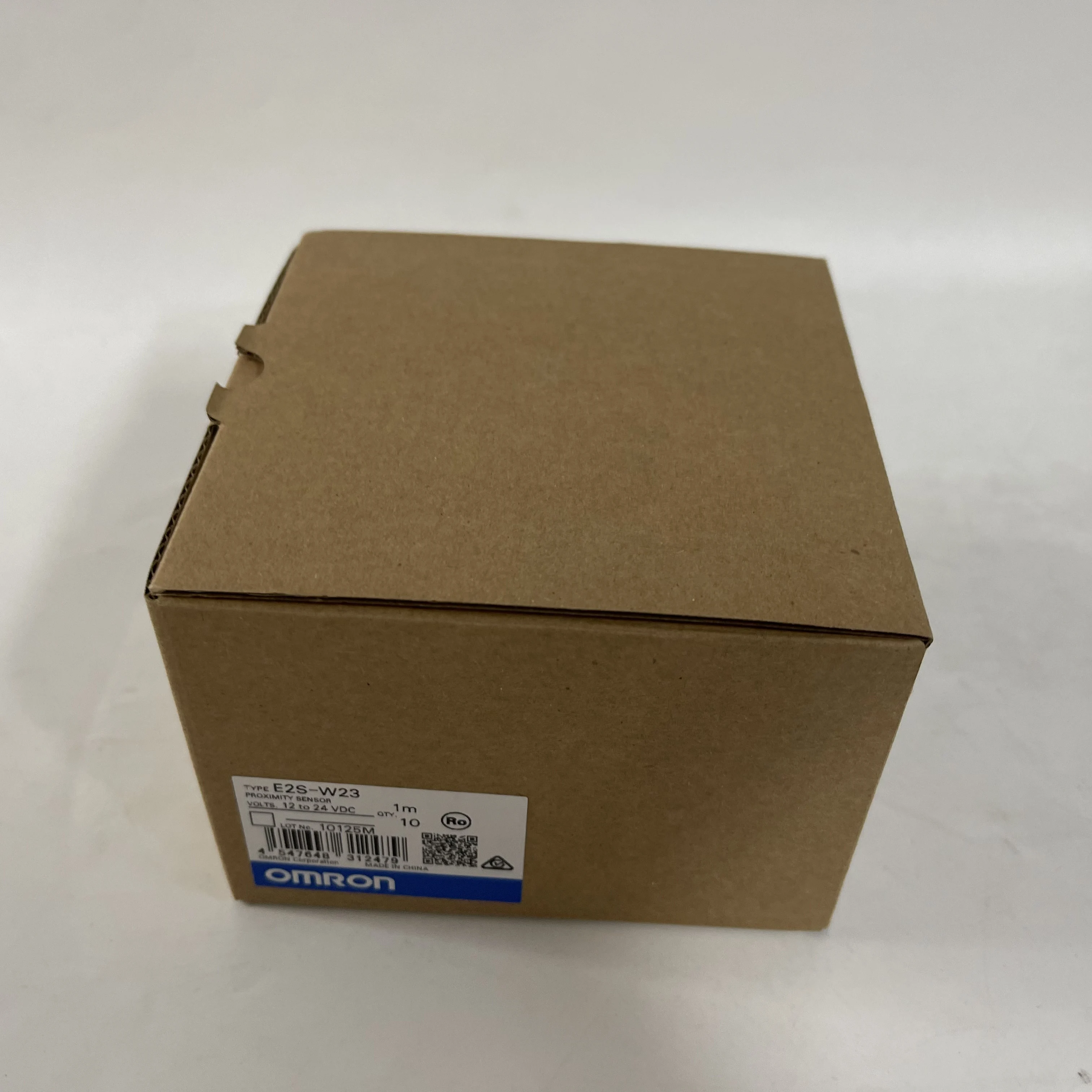 OMRON Proximity Sensor E2S-W23