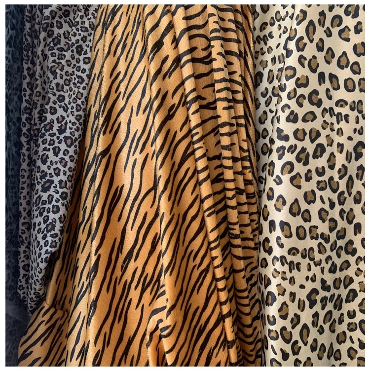 Leopard tiger Pattern Fabric Crystal Soft Short Plush Printed Polyester Flannelette Fabric for Doll Accessories