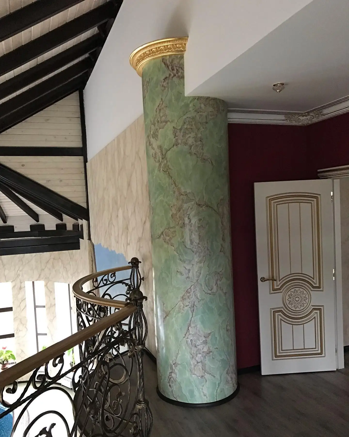 グリーンオニキス(オニックス)　 天然大理石　時計+飾り台座ポール 楽天市場】オニックスポール オニキスの台座 飾り台 コラム スクエア