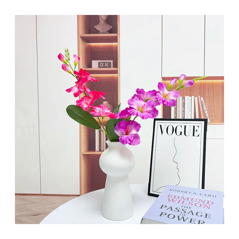 Le charme confortable des plantes artificielles pour votre maison