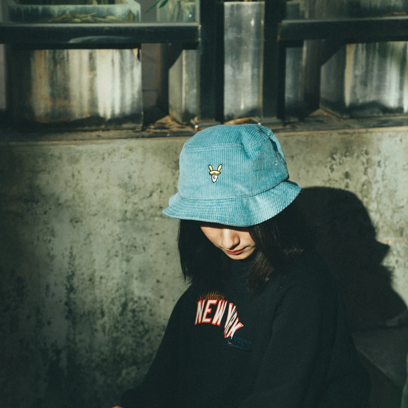OEM Retro Casual Travel Fisherman Hat Custom Embroidery Logo Corduroy  Bucket Hats for Men Women