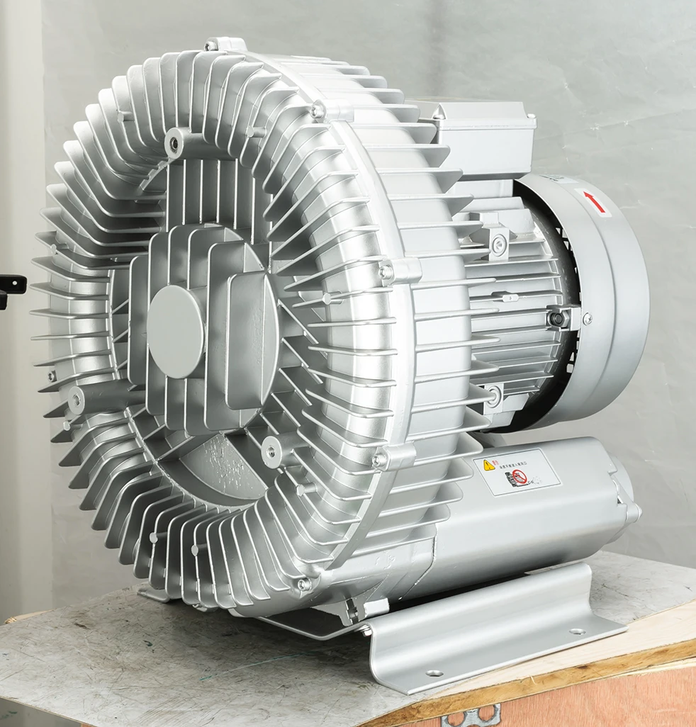 вентилятор с боковым каналом. безлопастной вентилятор дайсона. кольцо воздуходувного клапана. 020003248 вентилятор с муфтой для двигателя 4 isbe 185 cummins. 020003248 - вентилятор кольцевой.