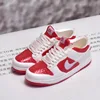 Dunk university red-nude shoes pair