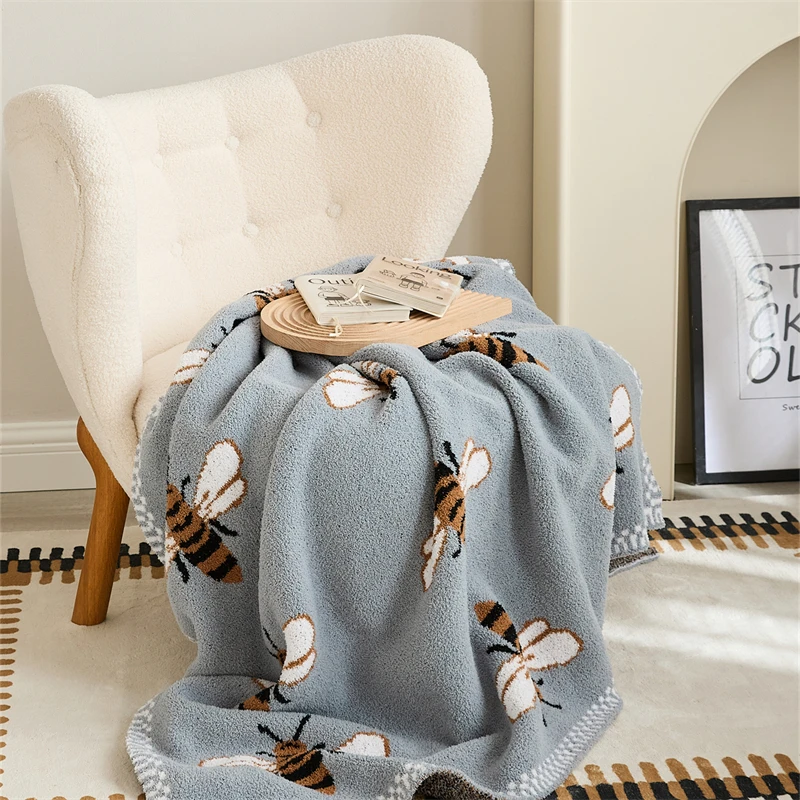 New Product High Quality Throw Blanket Throw Soft Warm Throw For Sofa Blanket Luxury Nordic Blanket details