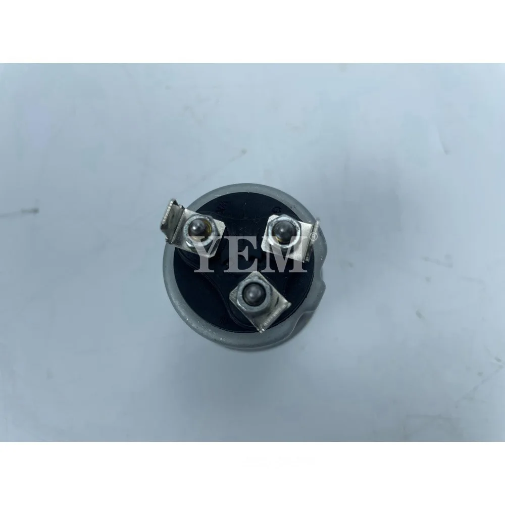 For Liebherr D924 Oil Pressure Sensor 6000900 Engine Parts Engineering Machinery Part 3
