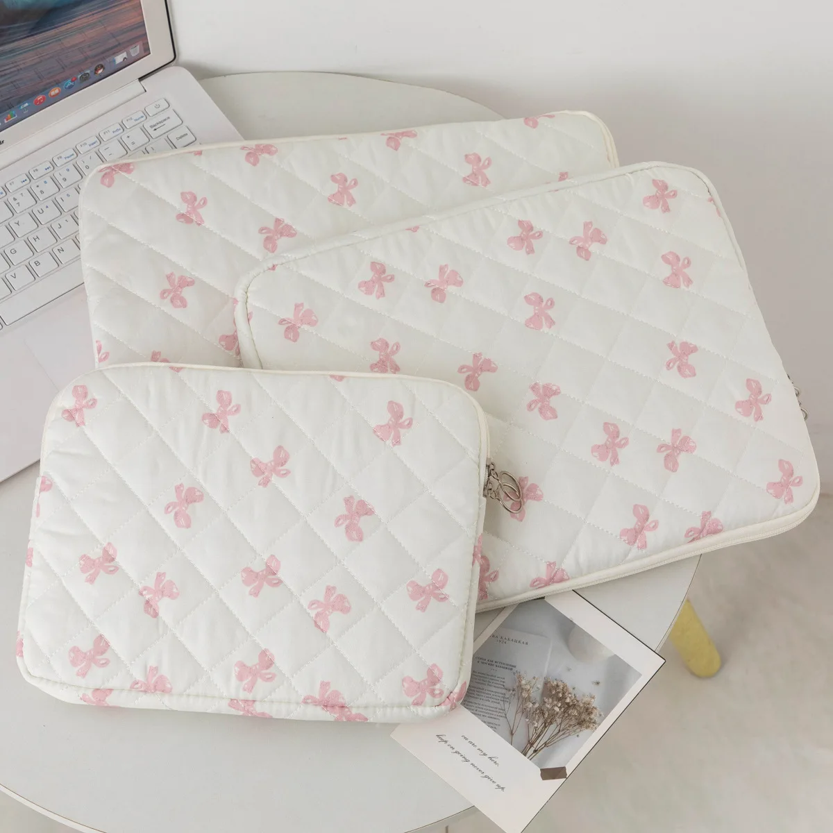 Polyester Bag 11-15inch Bow Puffy Soft Floral Quilted Tablet Ipad Cover Laptop Cases Lapto, Wholesale & OEM/ODM Welcome