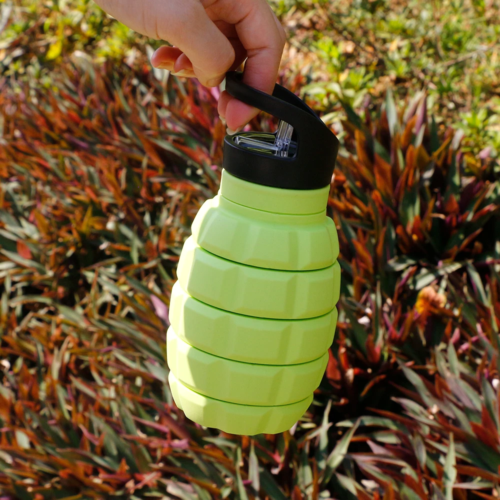Silapse Collapsible Water Bottle Looks Like a Grenade