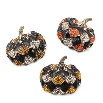 Wholesale Metal Brooches Rhinestone Enamel Pumpkin Halloween Brooch For Holiday Fashion Jewelry