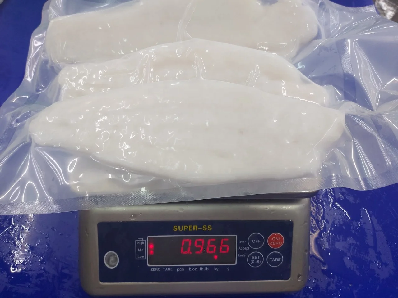 Замороженные филе рыбы IQF Pangasius Basa Tra Swai во Вьетнаме, упаковка 10 кг HACCP - TANIS IMEX CO., LTD