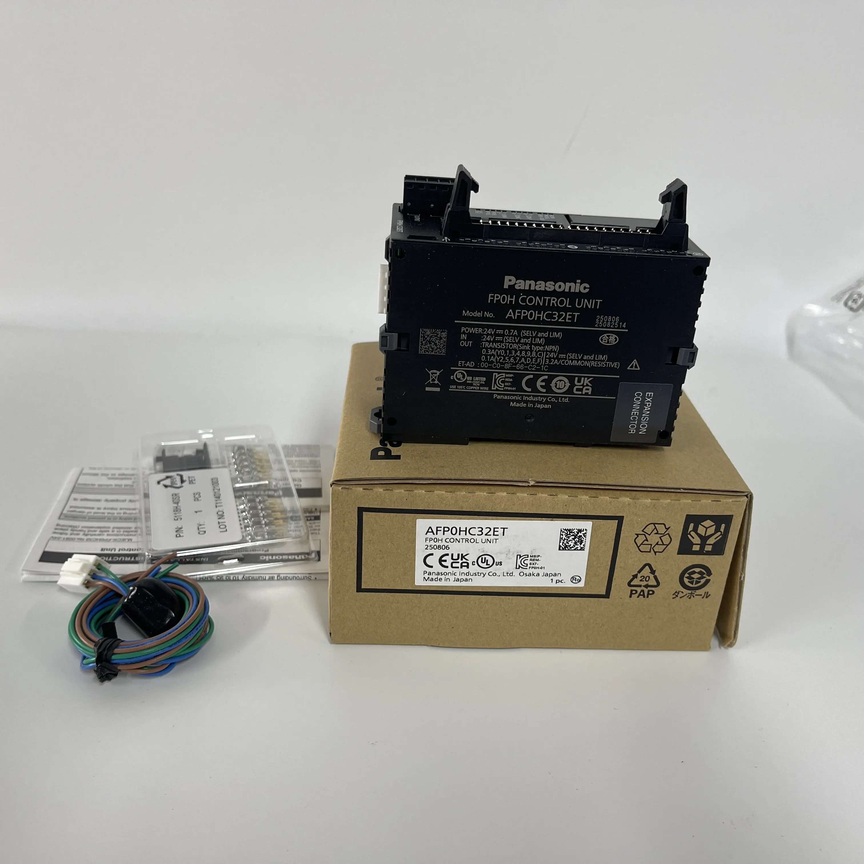 Panasonic FP7 PLC I/O Unit AFP0HC32ET