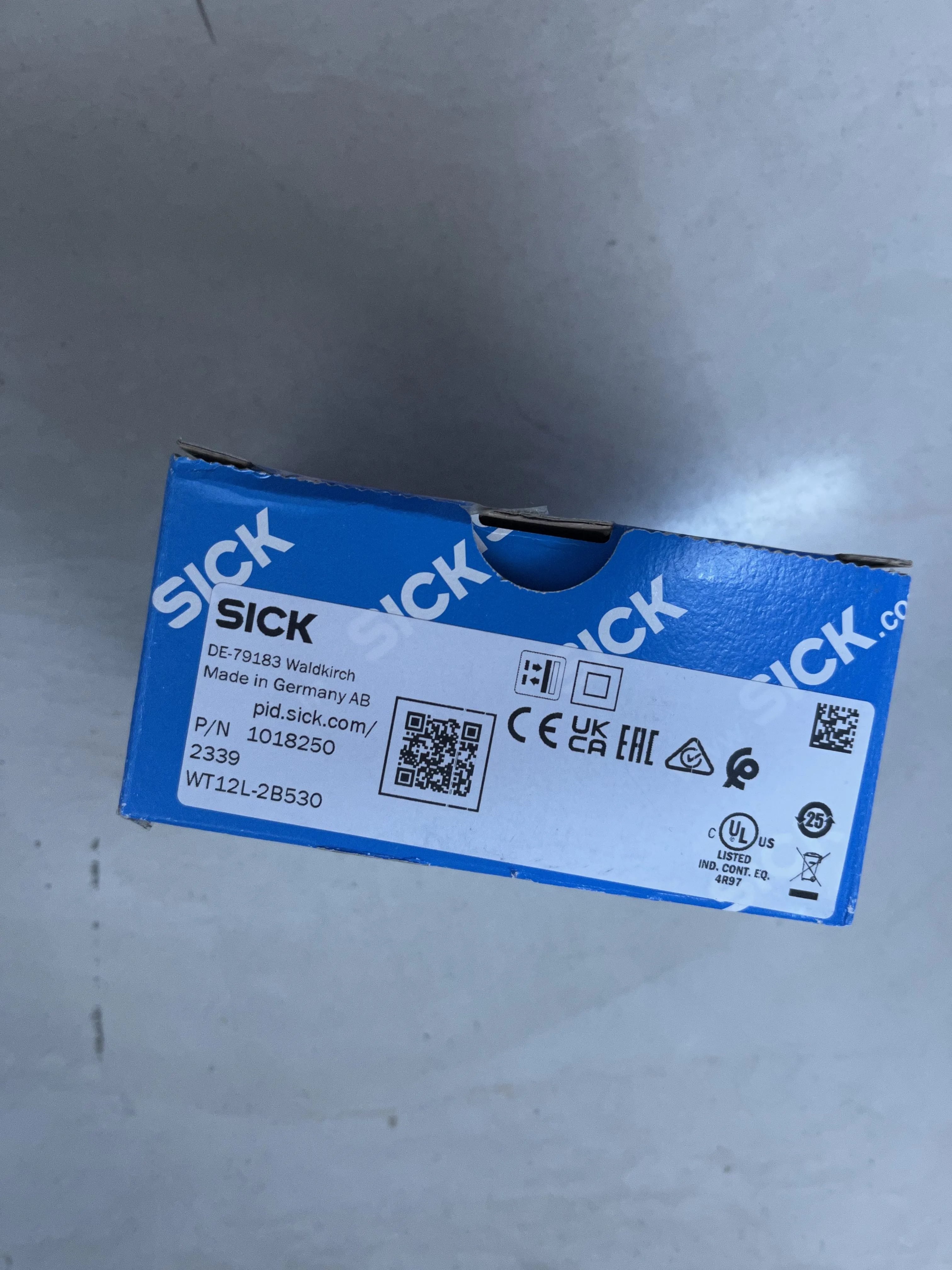 SICK Photoelectric Sensor WT12L-2B530 1018250