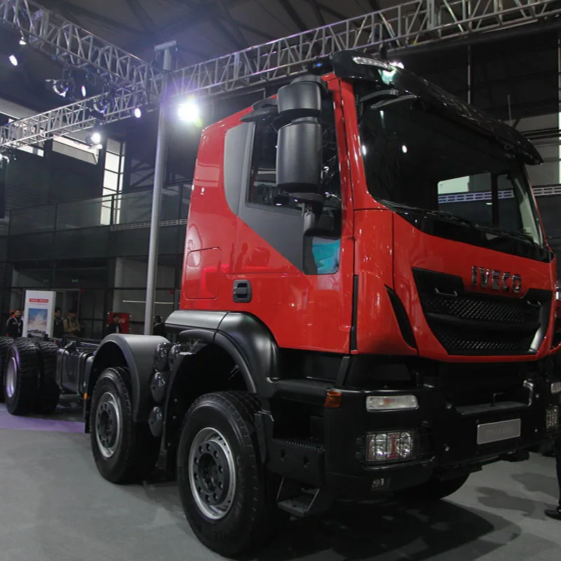Howo 12-Wheeler Dump Truck with 500HP Manual Transmission Diesel Fuel Left Steering Euro 2 Emission Standard Slagging Transport