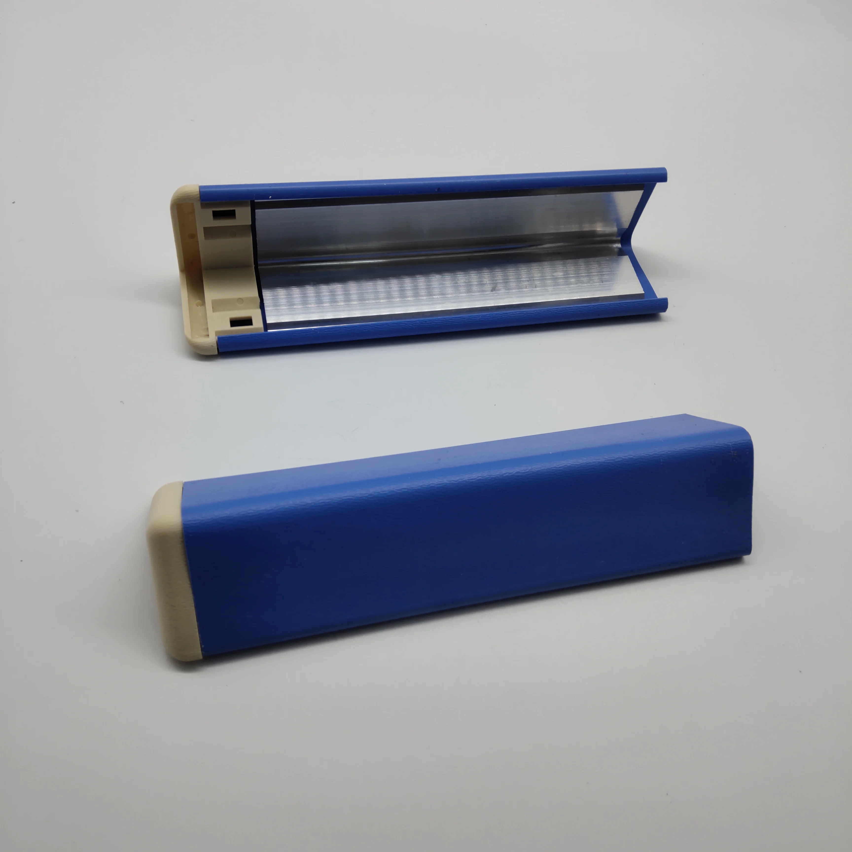 L-Shaped PVC Plastic Wall Protection Angle Corner Guard for Hospital Use