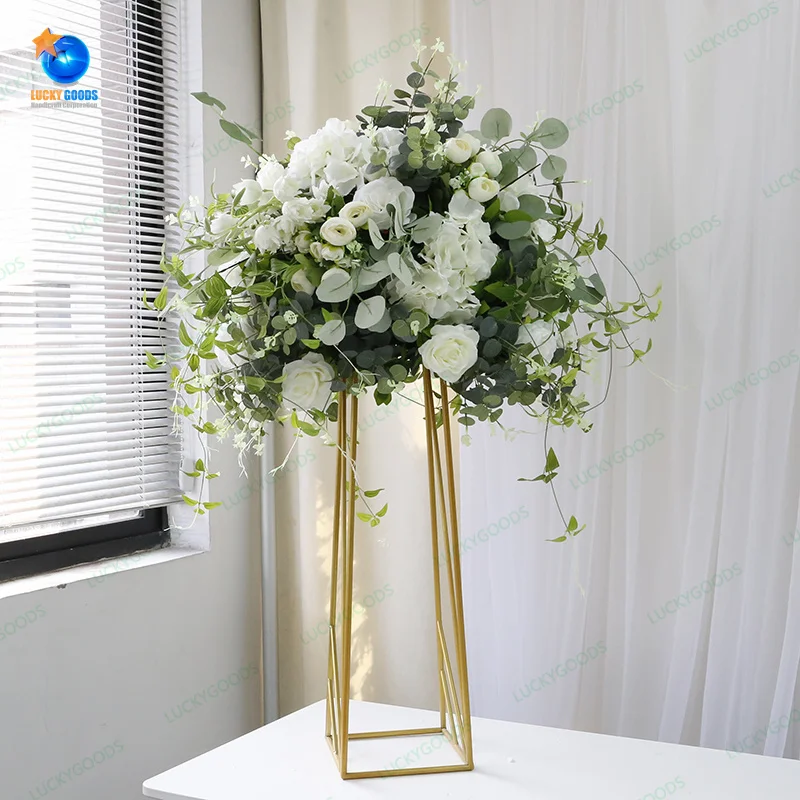 2023 Flower Balls For Centerpieces Vase Cherry Blossom Centerpieces