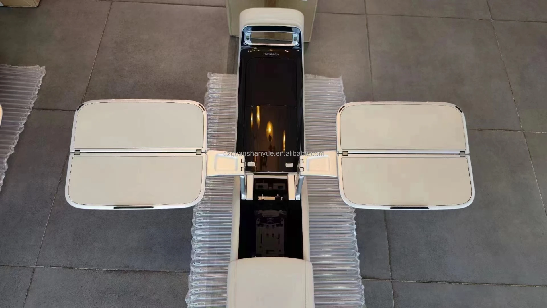 G-class Center Console Armrest with Maybach Table and Refrigerator Used Aluminum Alloy Material for G-class Nissan Patrol