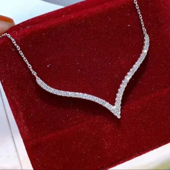 gold v shaped diamond necklace