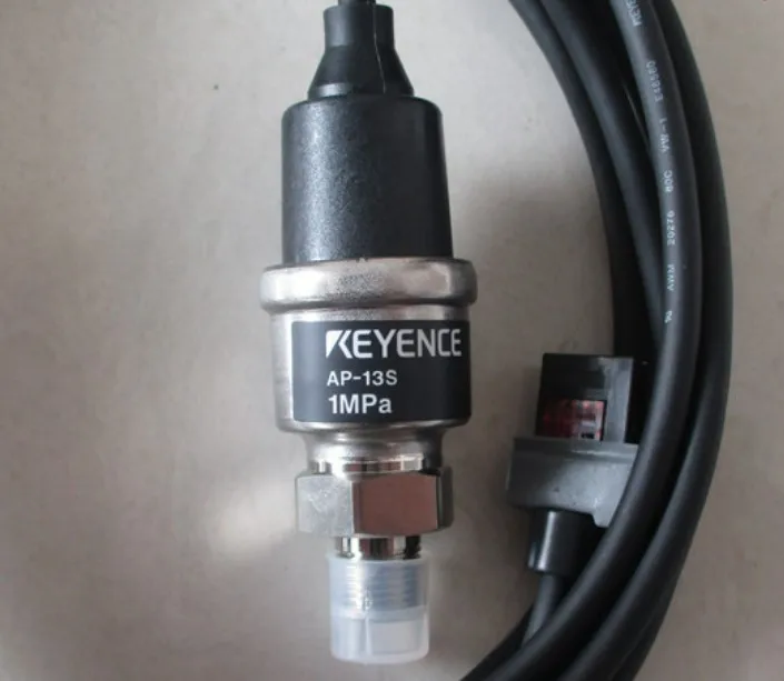 Source KEYENCE AP-12S 100 kP Multi-Fluid Pressure Sensors on m