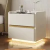 Luz blanca con sensor de movimiento modelo inteligente