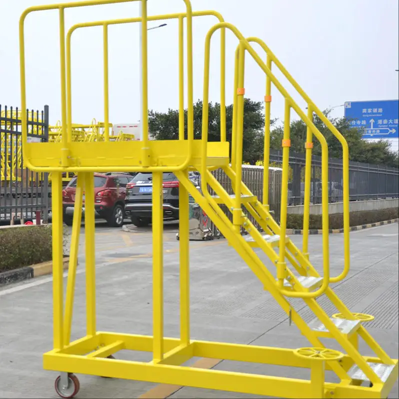 Portable Aft Cargo Ladder for Safe and Easy Access During Aircraft Maintenance for Outdoor and Workshop Use 3