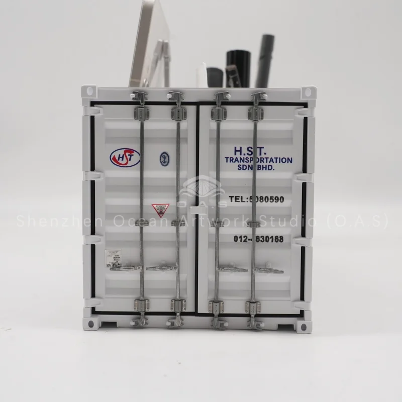 Yang Ming 20GP Shipping Container Tissue Box, crafted from premium ABS material with exquisite detail restoration of Yang Ming container features. Fully customizable with logos/colors, perfect as business gifts for freight/logistics partners. Multifunctional storage design, industrial style decor for office & home, durable and practical factory direct supply.Amber@vesselmodel.com Tel: +86 18038048785