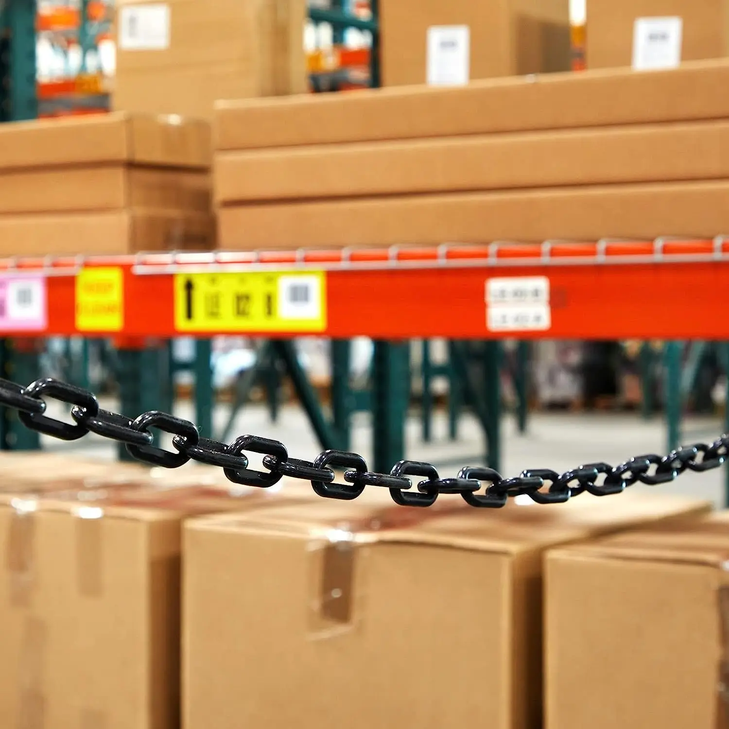Black Plastic Chain with 100 Feet Length and Injection Structure for Safety and Crowd Control