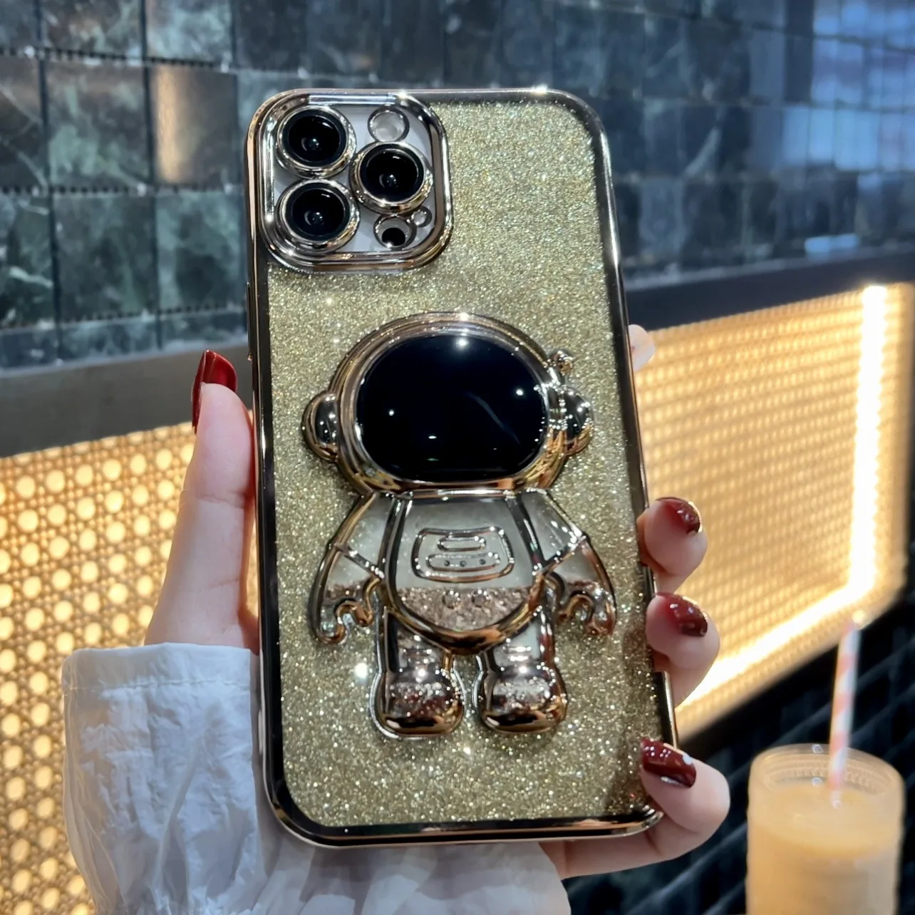 Luxury Plating 3d Glitter Quicksand Astronaut Phone Case For Iphone 11