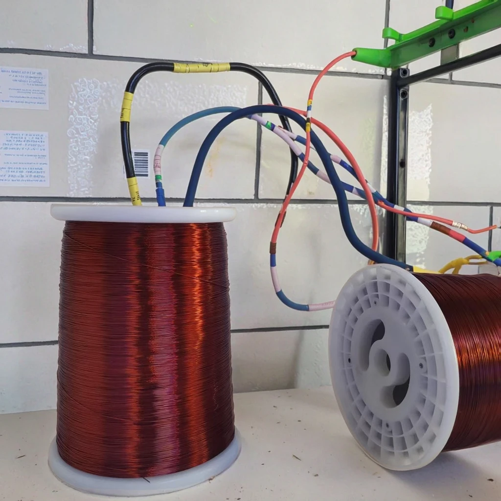 China Huaerda Factory Direct Sales 200℃ EI/AIW 0.800mm High Speed Motors Solid Composite Enameled Wire Electrical Wires Cable