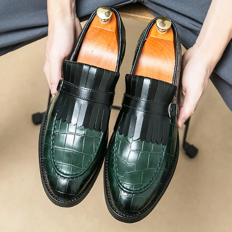 Big Size Men Dress Shoes Crocodile Pattern Good Quality  Stylish Leather Mens Loafer Shoes