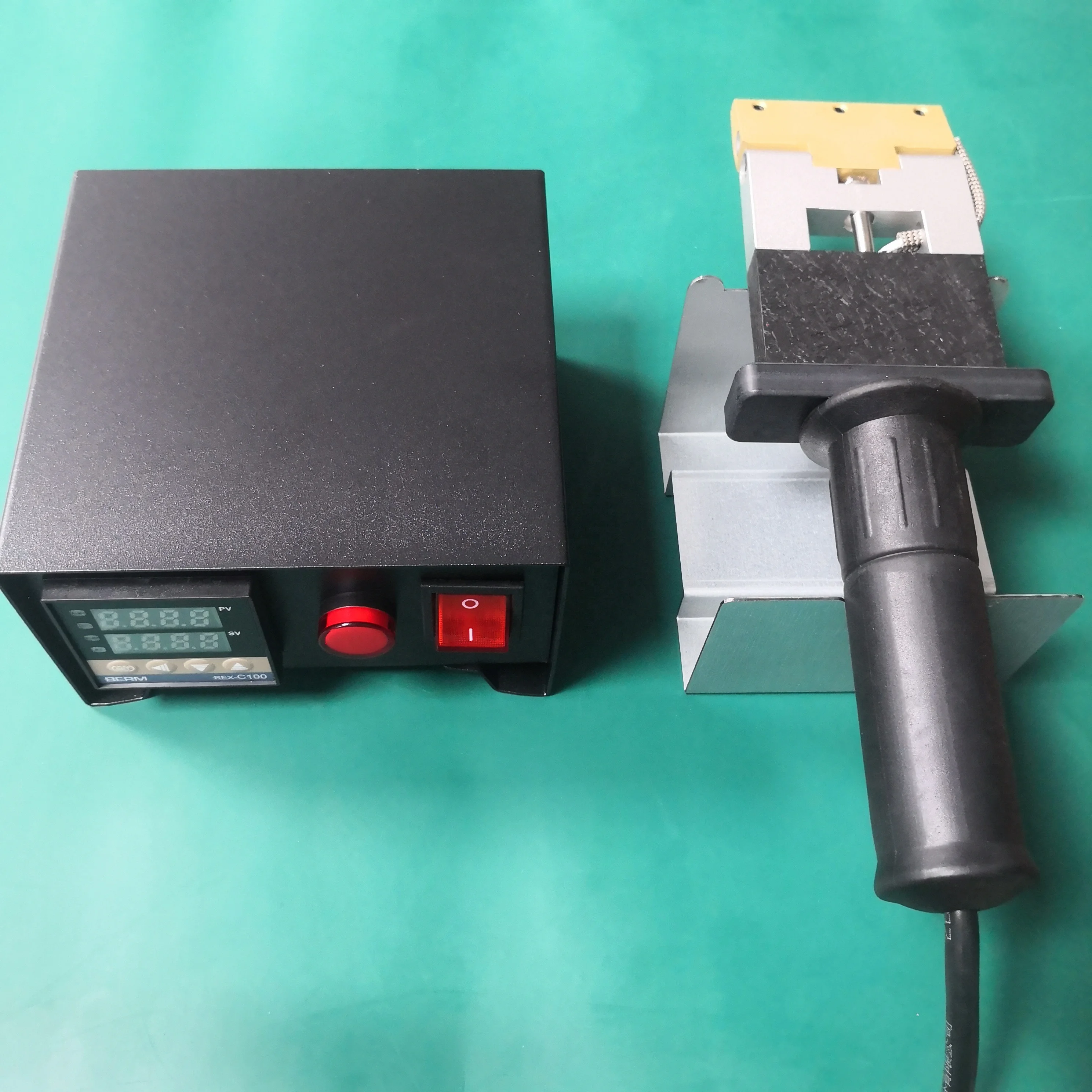 Factory Price Monitor LCD Polarizer Film Remover Heating Blade Tool LCD Display Laptop TV Mobile Phone LCD Repair Machine Tool