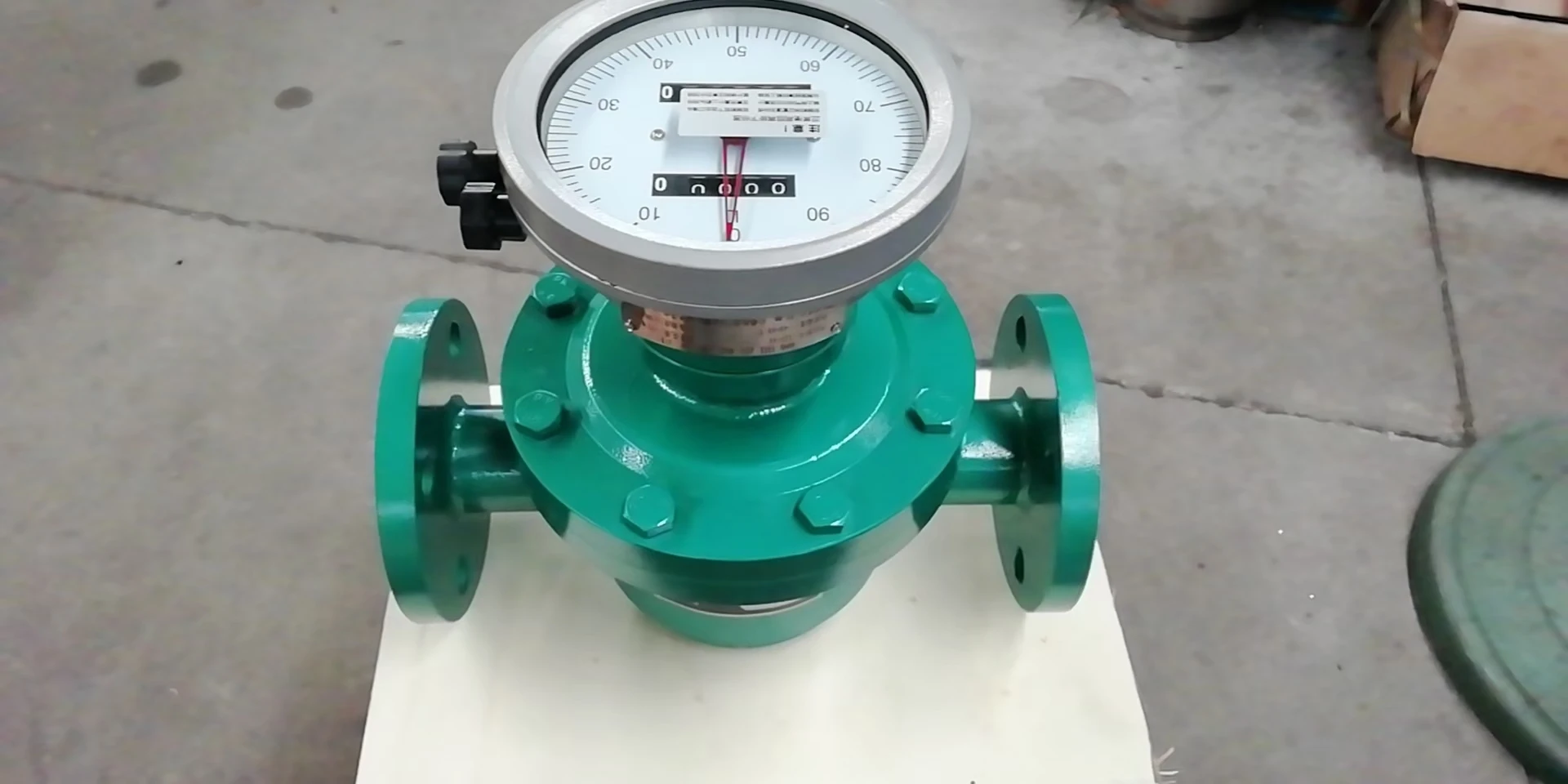 Счетчик- расходомер тяжелого горючего дизельного топлива измерителя прокачки шестерни дисплея 0,5% низкой цены 4-20mA LCD механический встречный овальный