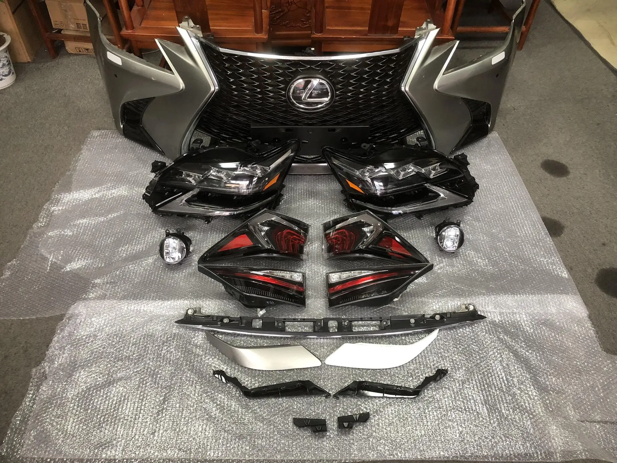 For Lexus GS Bumper 2012-2018 GS200 Gs250 Gs300 GS350 Upgrade Kit Exterior Parts Headlight