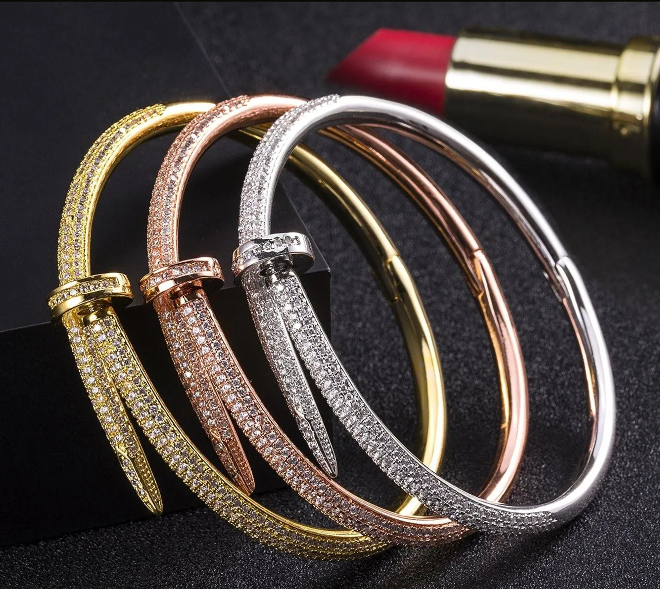 Factory Price Designer Luxury Brand Fashion Jewelry Women Bangle