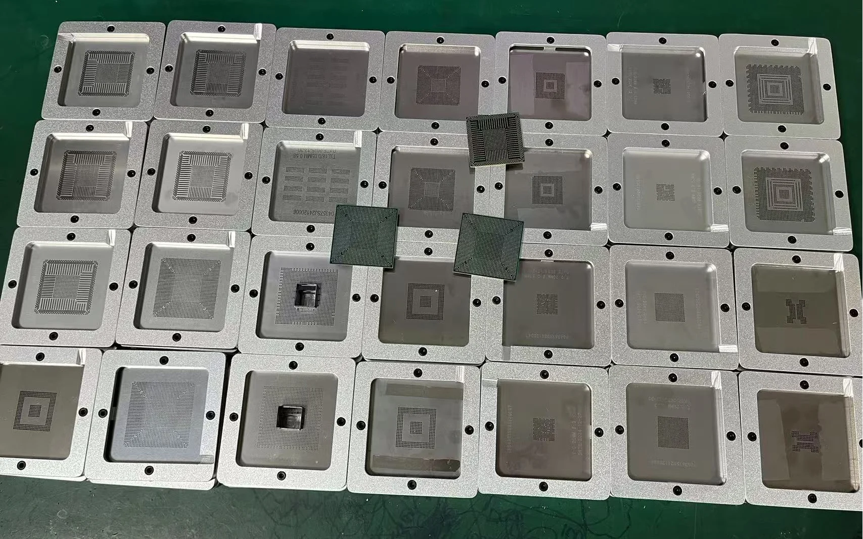 NH82801DB BGA-Chip, 82 x 82 mm, präzise, genaue Reballing-Kits, Werkzeugteile für die Elektronikreparatur – Detail 9