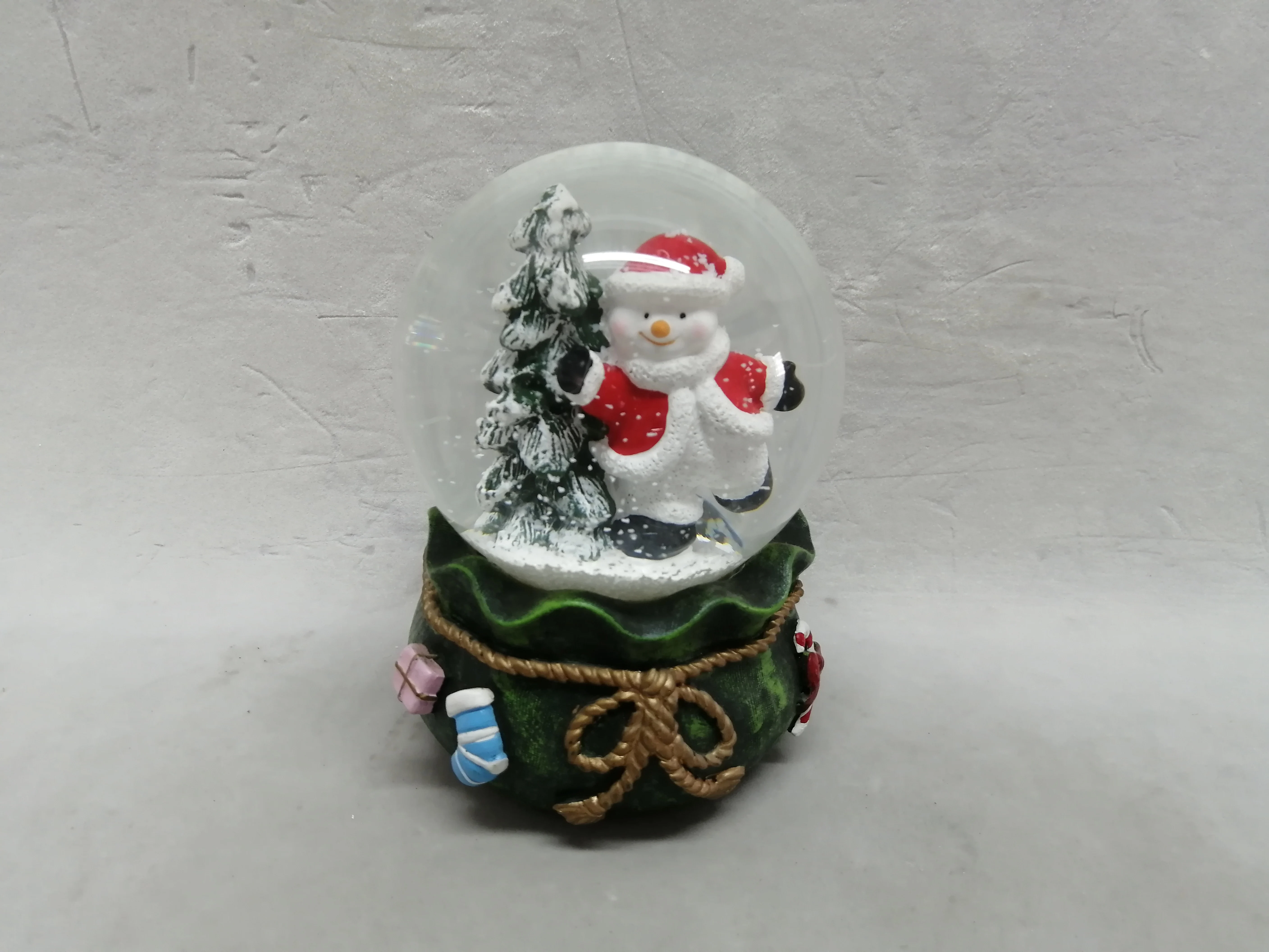 2021 г. производитель рождественские украшения Рождественское украшение из смолы в виде снега милые для