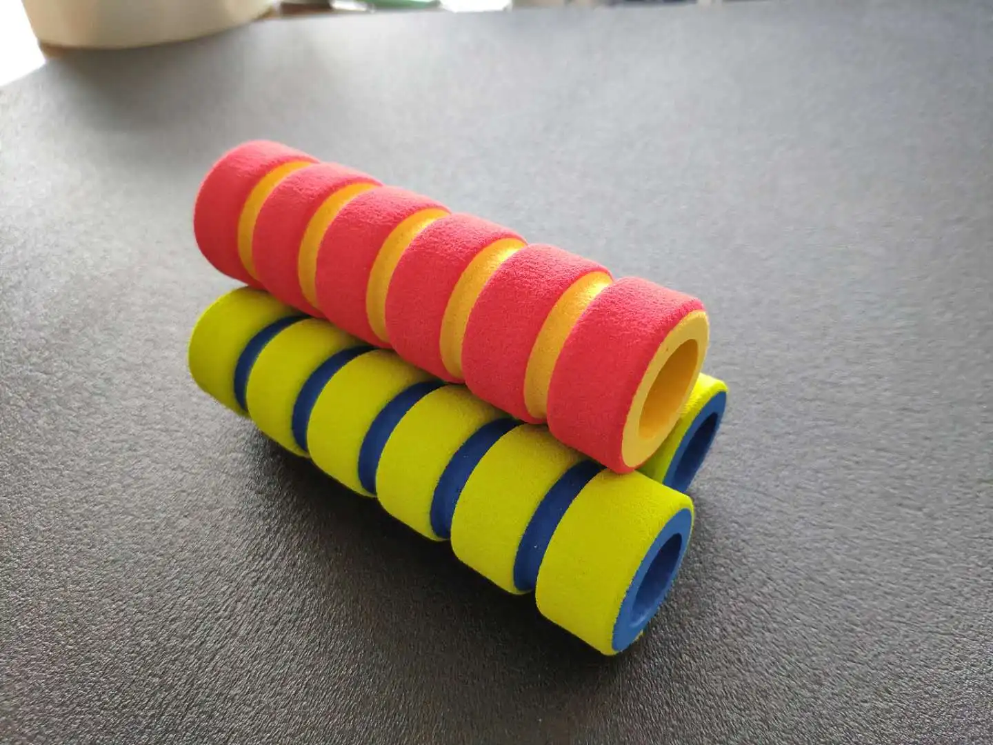 EPDM CR PE NBR Protective Soft EVA Foam Packaging Tube Soft Foam Rubber Tube Protective Foam Tube