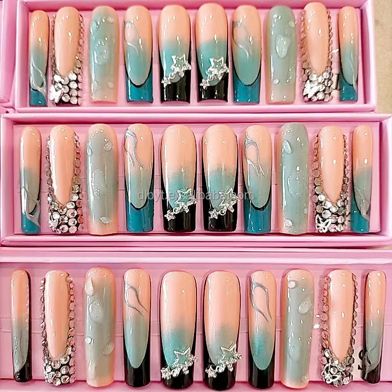 100 Hand Made Custom Designer Press On Nails New Fashion Nails Product