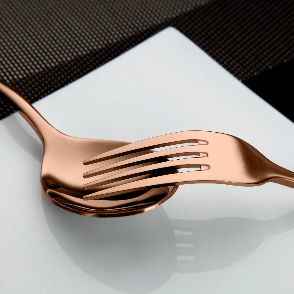 Cheap cutlery dessert spoon teaspoon forks and knives set 5pcs rose gold stainless steel cutlery set flatware sets