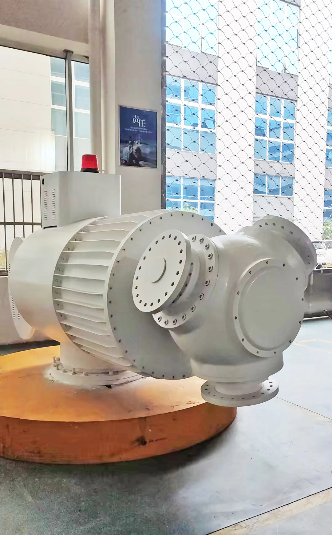 Competitive Price 18 Years Manufacturing  Home Use Turbine Wind Generator  20KW 10KW 5KW Farm Industrial Use Wind Turbine 100kw
