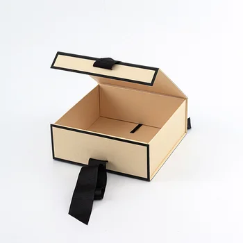 Wholesale Customized Printing Handmade Luxury Cardboard Simple Empty Magnetic Closed Gift Box