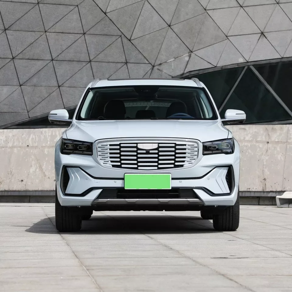 Geely Binyue Left Hand Drive 1.5 Turbo 177hp 5 Doors 5 Seats Ev Car