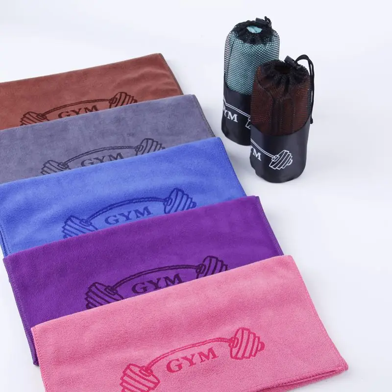 Custom 400gsm Gym Sports Towel Club Football Basketball Team Towel