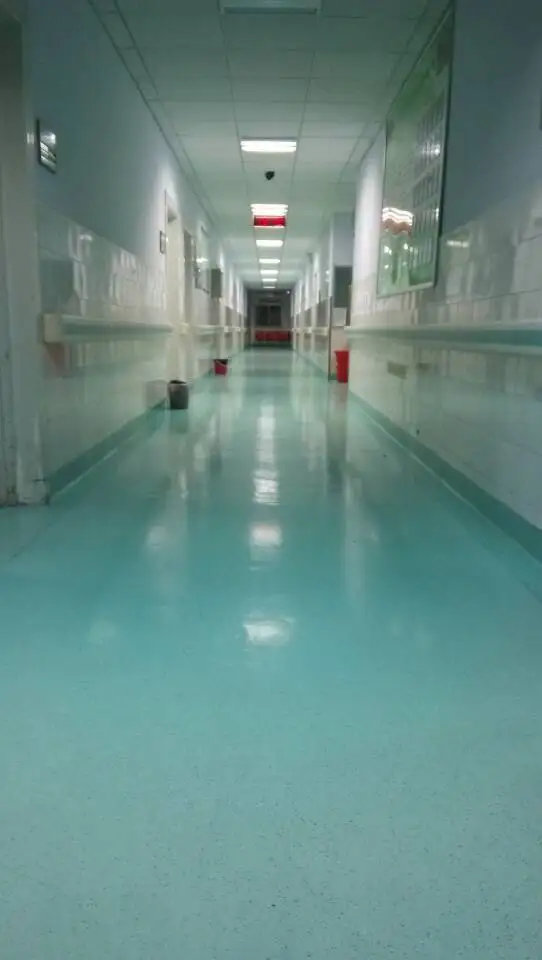 commercial floor (2).jpg